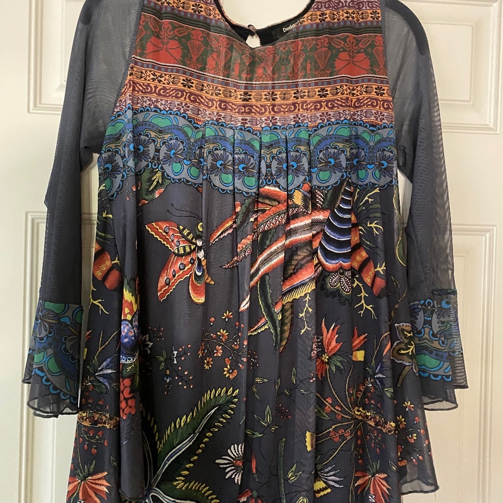 Beautiful Flowy Desigual Top